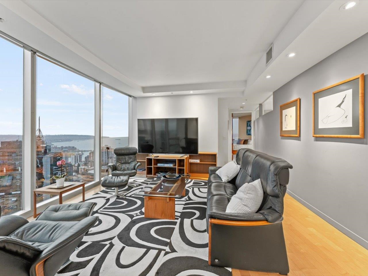 Primary Bedroom Photo of 3704 938 Nelson Street, Vancouver, BC