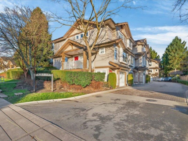 301 9580 Prince Charles Boulevard, Surrey, BC, Queen Mary Park Surrey — 2 bed townhouse for sale