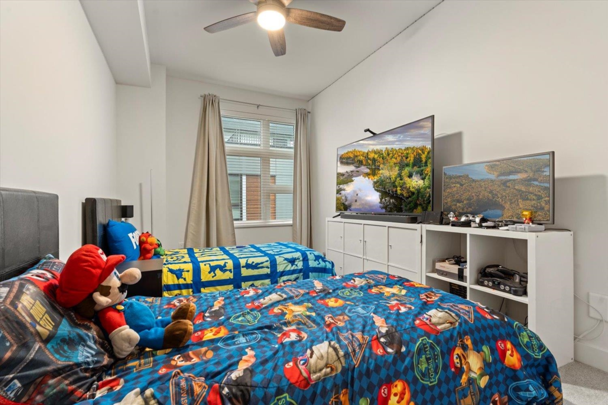 Entry Foyer Photo of 14 1419 Mccallum Road, Abbotsford, BC