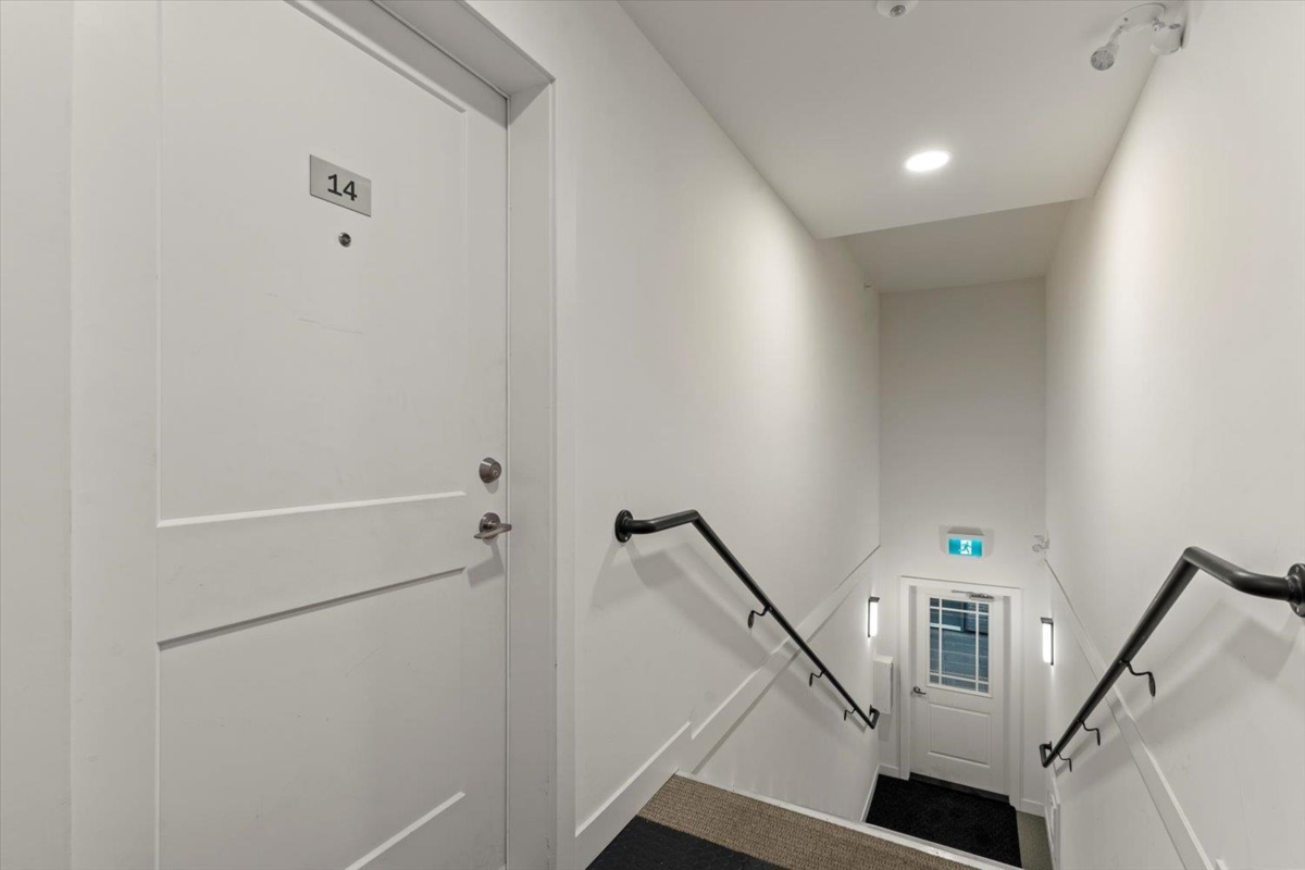 Family Room Photo of 14 1419 Mccallum Road, Abbotsford, BC