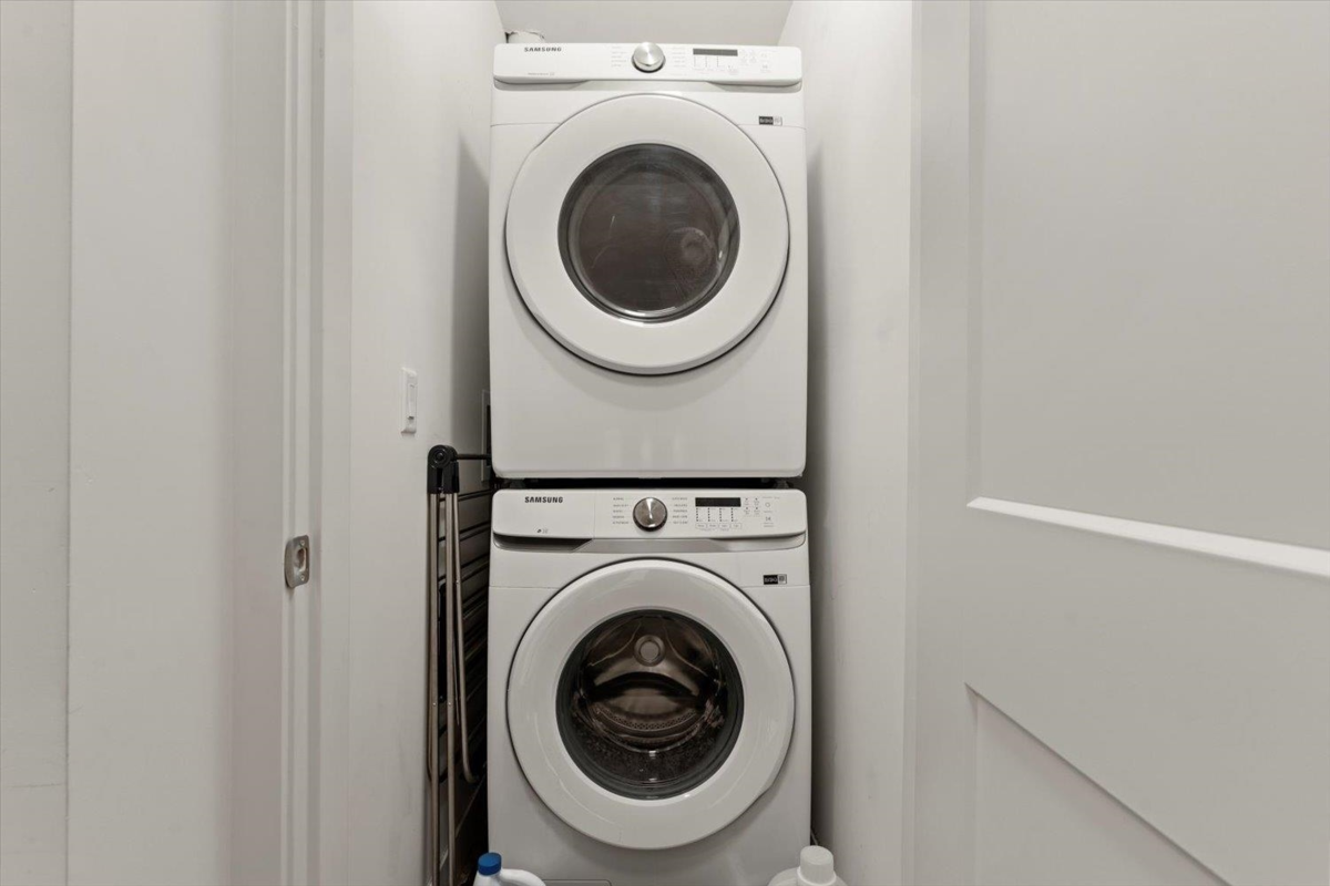 Outdoor Deck Photo of 14 1419 Mccallum Road, Abbotsford, BC