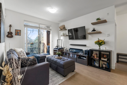 305 20062 Fraser Highway, Langley, BC, Langley — Apartment/Condo for sale