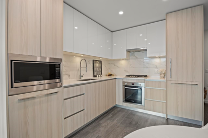 703 5311 Goring Street, Burnaby, BC, Burnaby — Apartment/Condo for sale