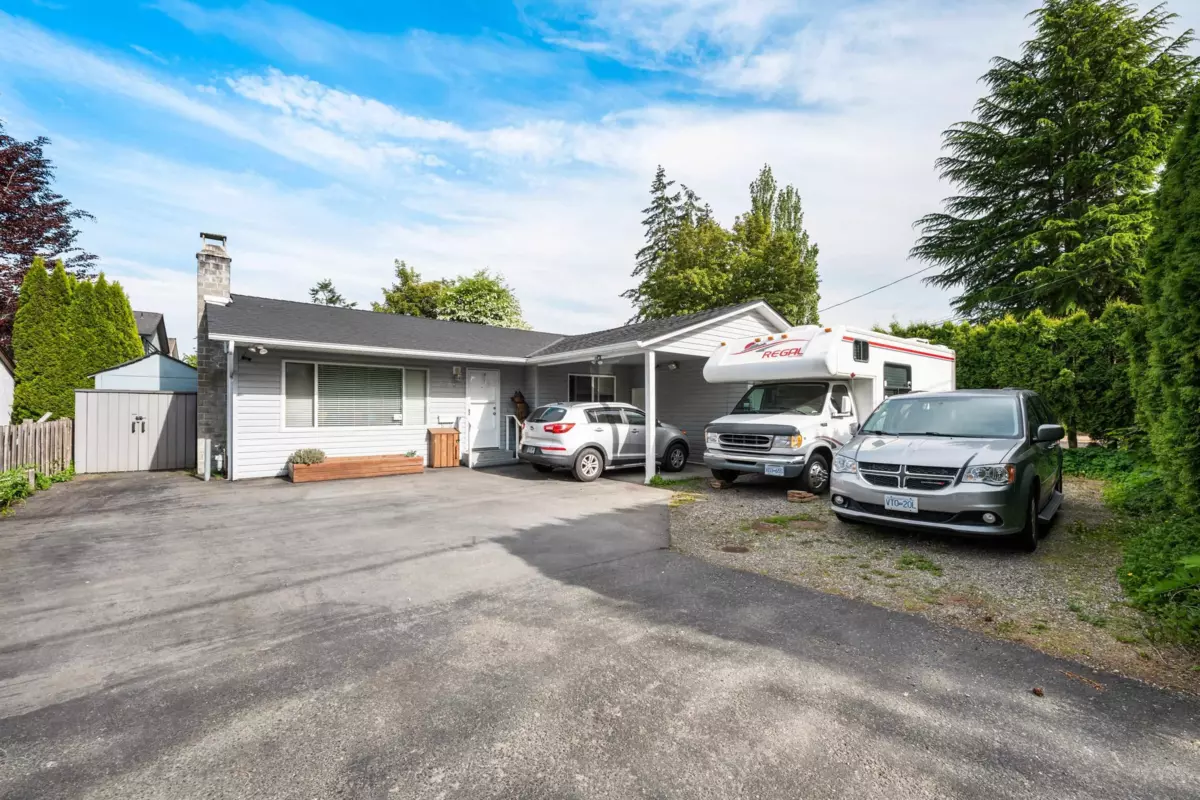 Living Room Photo of 5098 208 Street, Langley, BC