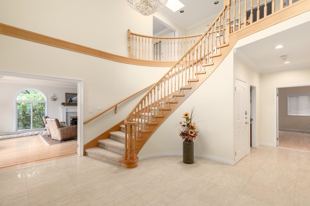 Family Room Photo of 1989 W 52nd Avenue, Vancouver, BC