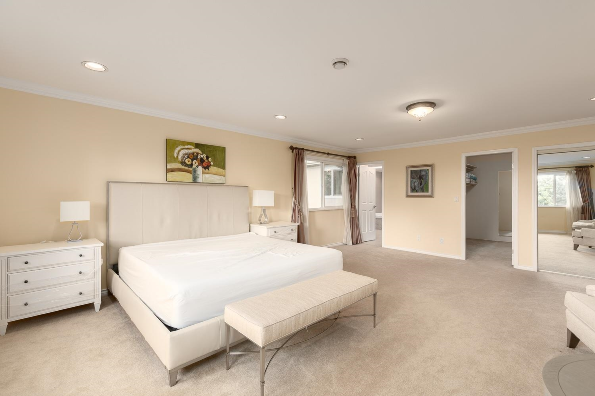 Mudroom Photo of 1989 W 52nd Avenue, Vancouver, BC