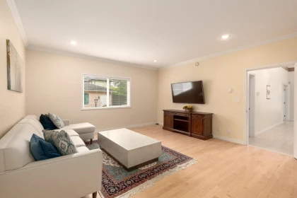 1989 W 52nd Avenue, Vancouver, BC