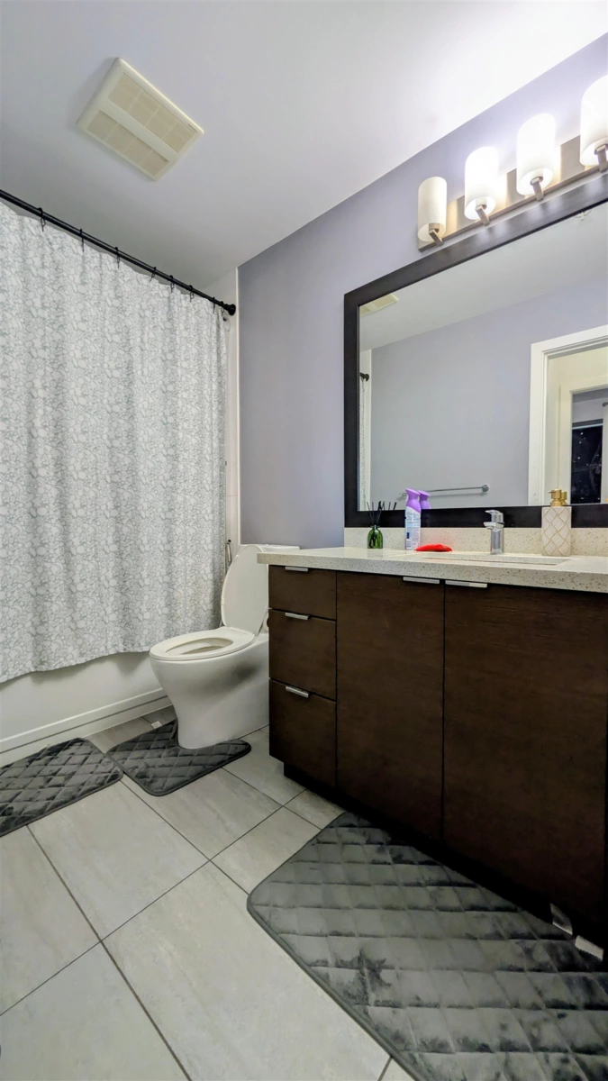 Primary Bathroom Photo of 211 7727 Royal Oak Avenue, Burnaby, BC