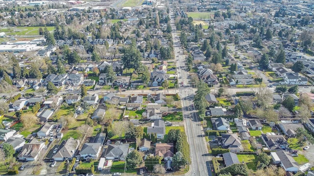 Bedroom 2 Photo of 6032 171a Street, Surrey, BC