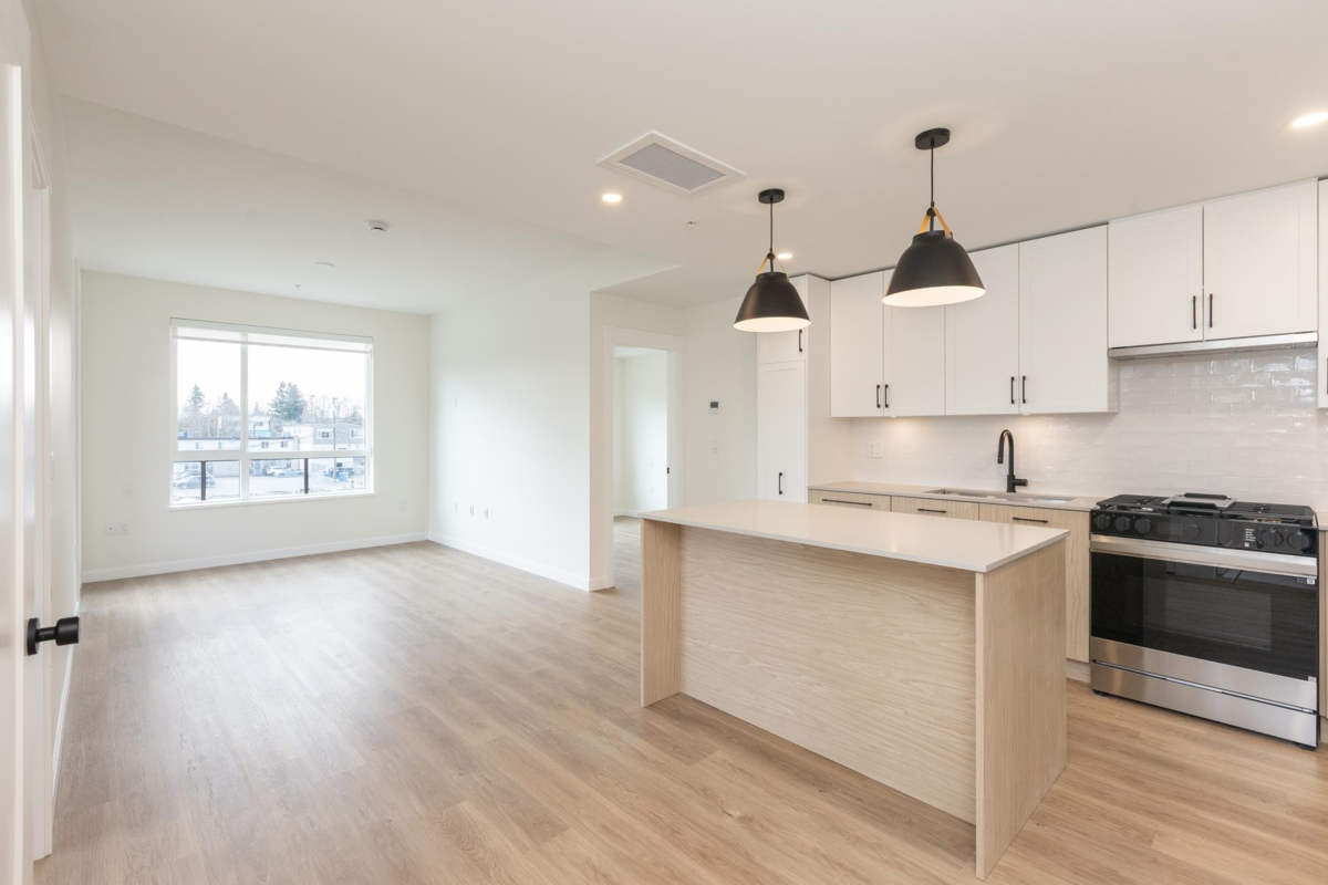 Dining Area Photo of 305 27249 Aldergrove Town Centre Drive, Langley, BC