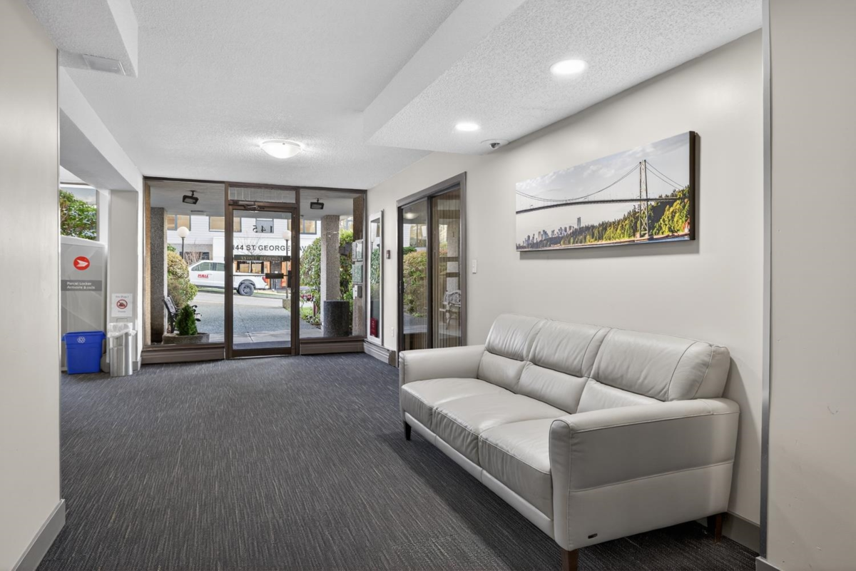 Staircase Photo of 203 145 St. Georges Avenue, North Vancouver, BC