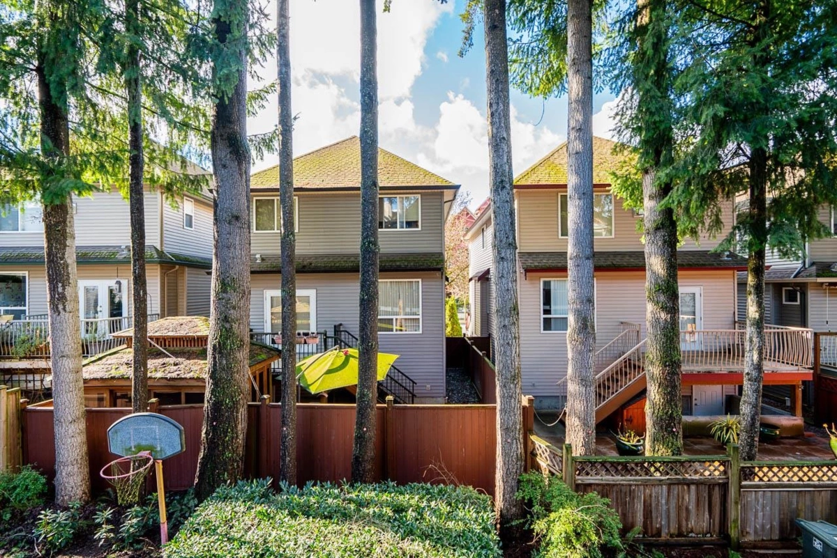 Mudroom Photo of 5 19063 Mcmyn Road, Pitt Meadows, BC