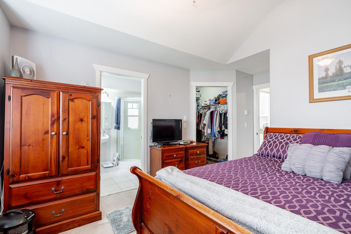 Staircase Photo of 5 19063 Mcmyn Road, Pitt Meadows, BC