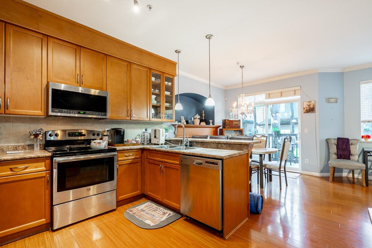 Walk-In Closet Photo of 5 19063 Mcmyn Road, Pitt Meadows, BC