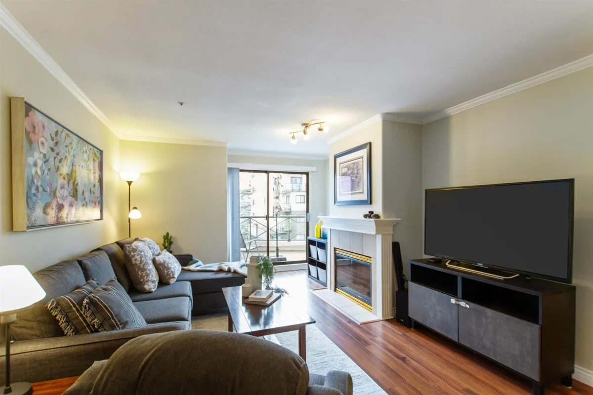 Exterior Rear Photo of 306 2357 Whyte Avenue, Port Coquitlam, BC