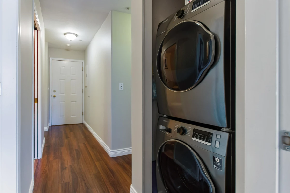 Staircase Photo of 306 2357 Whyte Avenue, Port Coquitlam, BC