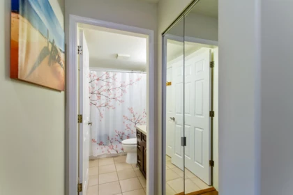 Basement Recreation Room Photo of 306 2357 Whyte Avenue, Port Coquitlam, BC