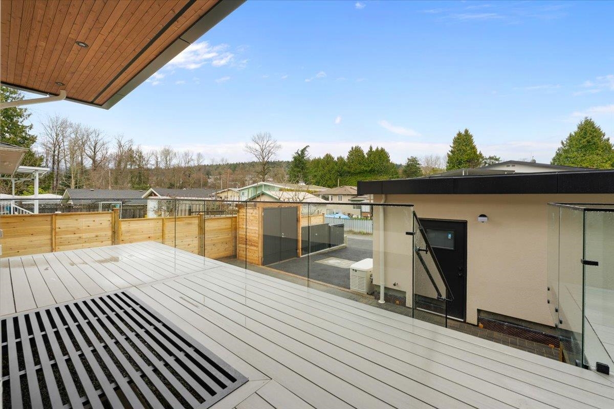 Hot Tub / Spa Photo of 102 1518 Hatton Avenue, Burnaby, BC