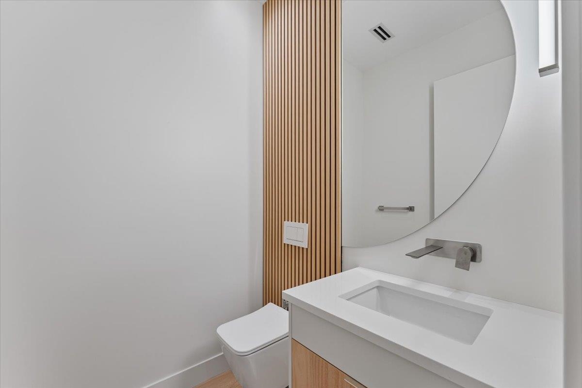 Loft / Bonus Room Photo of 102 1518 Hatton Avenue, Burnaby, BC