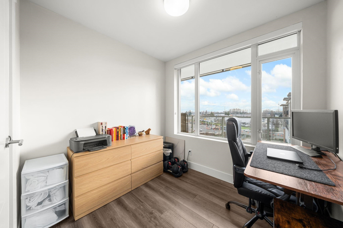 Bedroom 2 Photo of 613 10788 No. 5 Road, Richmond, BC