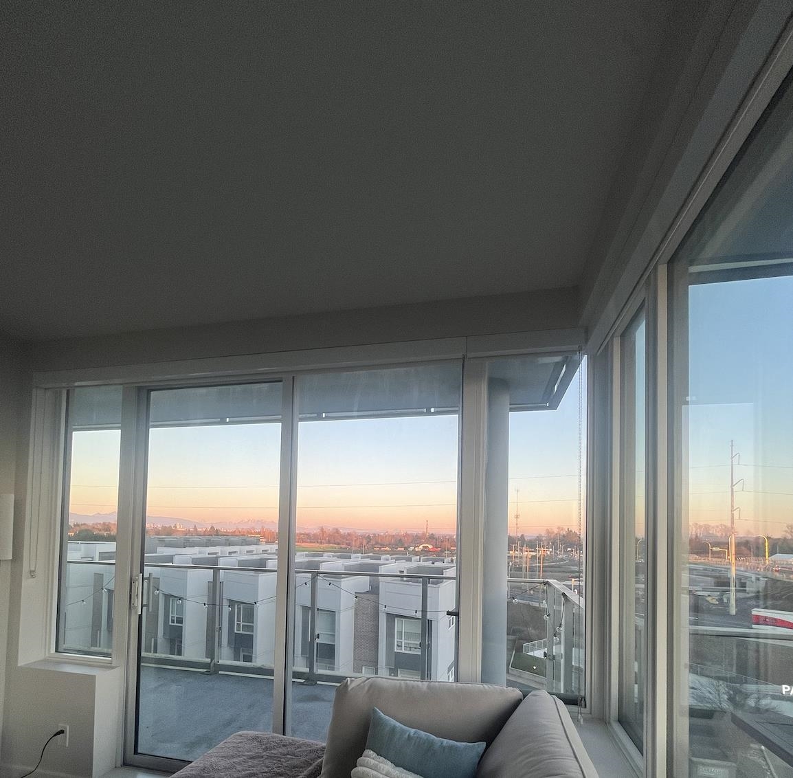 Mudroom Photo of 613 10788 No. 5 Road, Richmond, BC