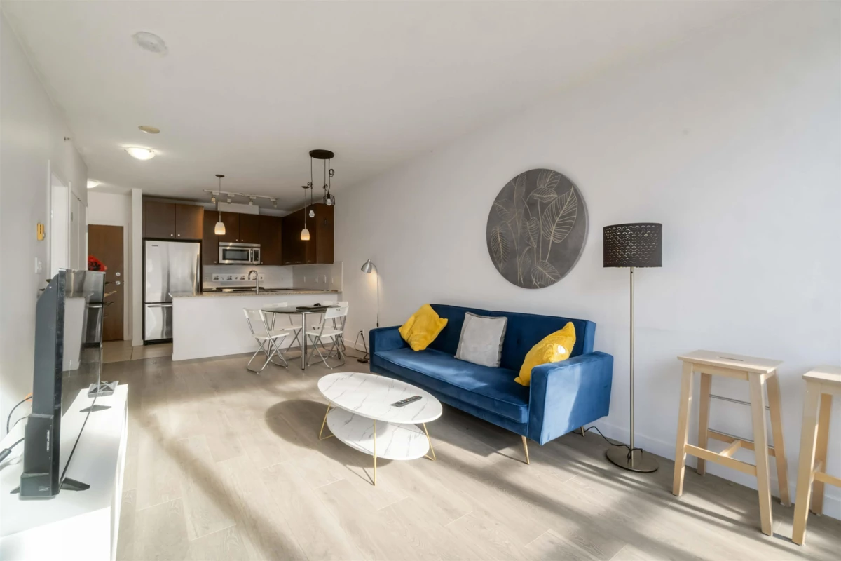 Family Room Photo of 502 7360 Elmbridge Way, Richmond, BC