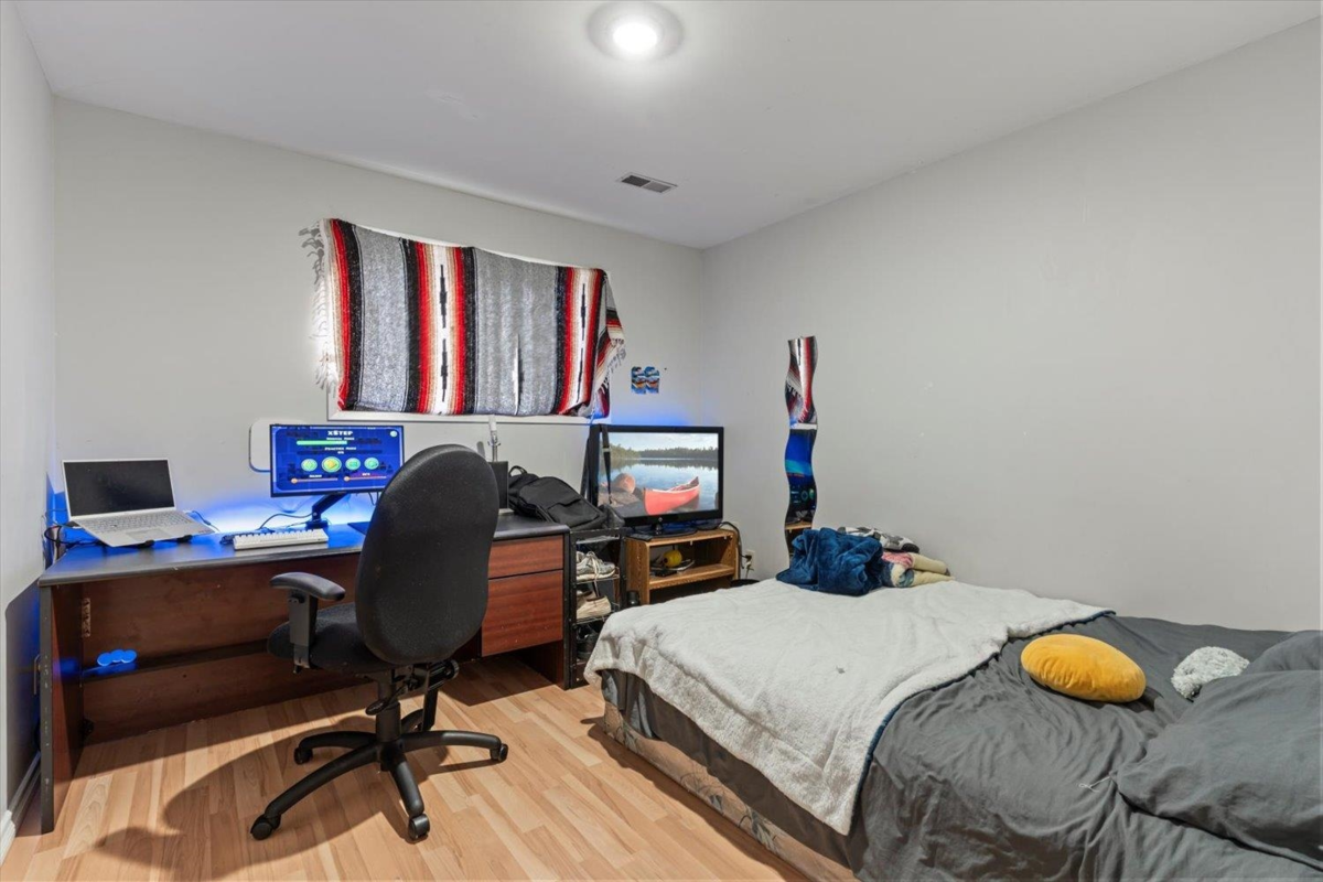 Powder Room Photo of 45675 Marshall Avenue, Chilliwack, BC