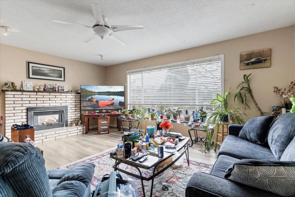 Primary Bedroom Photo of 45675 Marshall Avenue, Chilliwack, BC