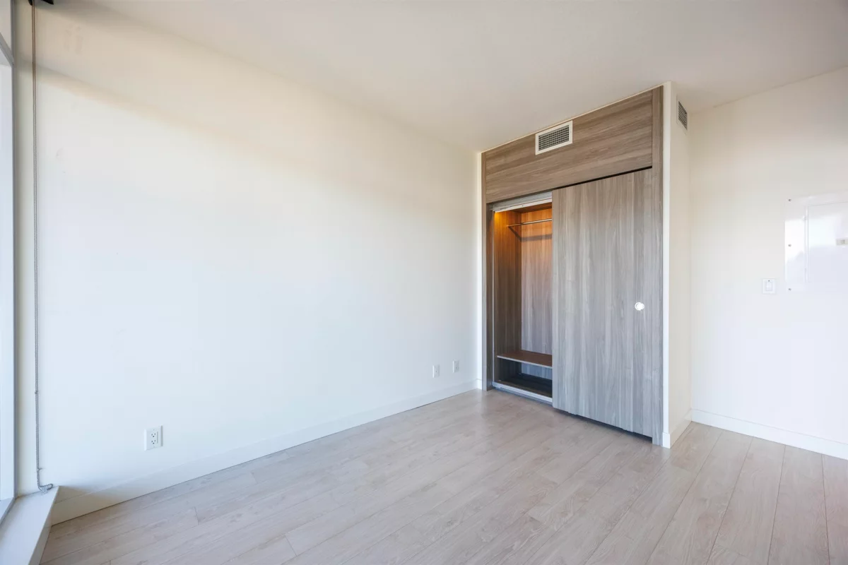 Walk-In Closet Photo of 2306 4880 Lougheed Highway, Burnaby, BC