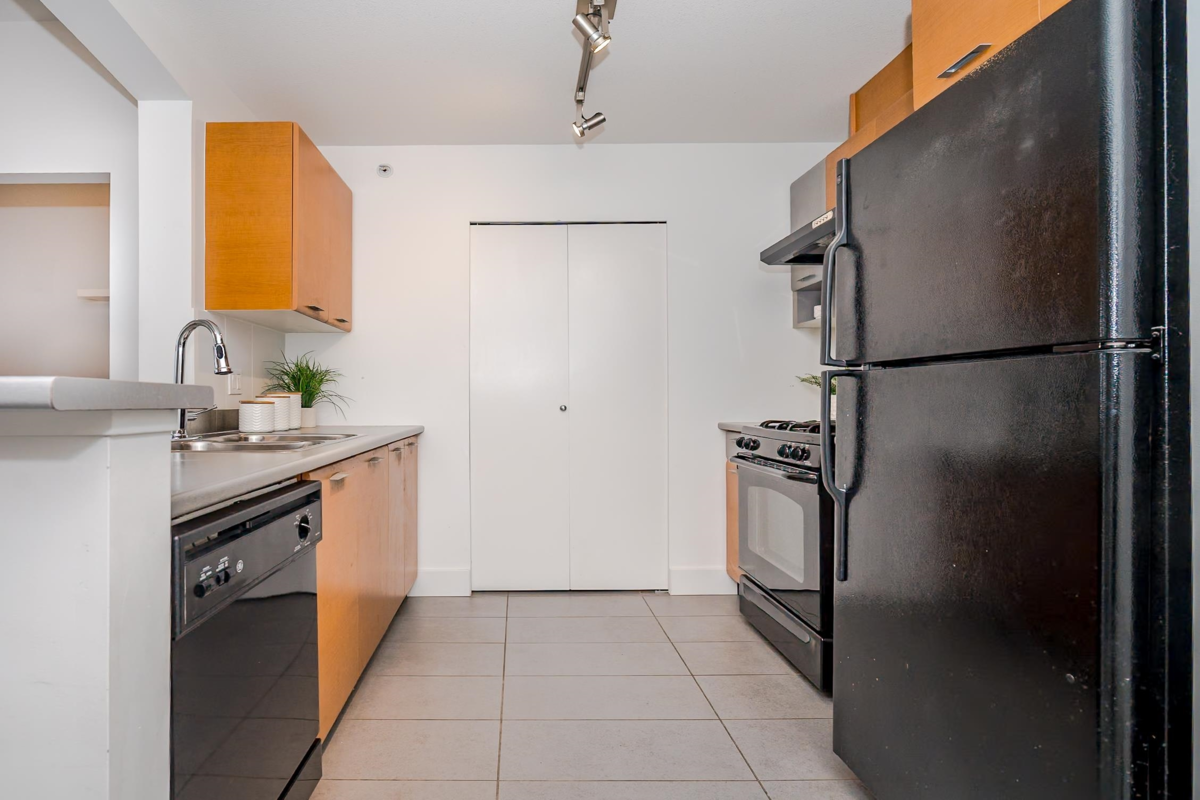Breakfast Nook Photo of 409 9233 Ferndale Road, Richmond, BC