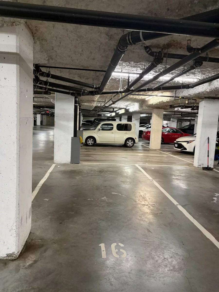 Laundry Room Photo of 409 9233 Ferndale Road, Richmond, BC