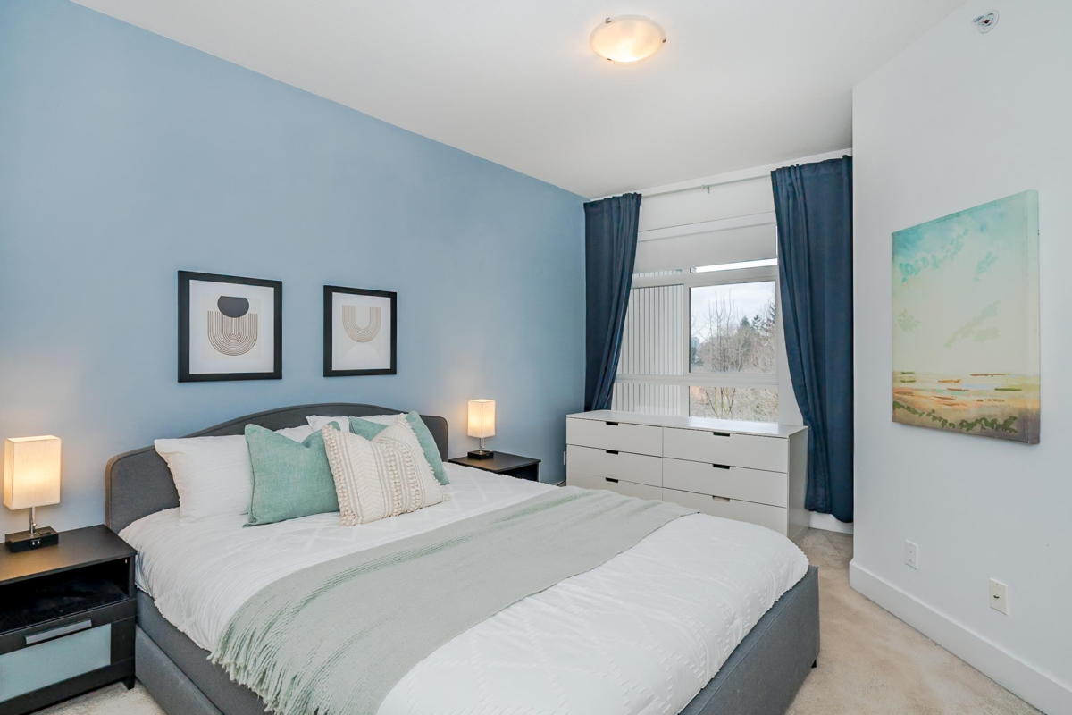 Primary Bathroom Photo of 409 9233 Ferndale Road, Richmond, BC