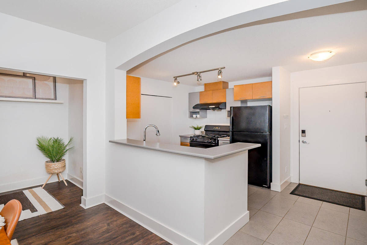 Primary Bedroom Photo of 409 9233 Ferndale Road, Richmond, BC