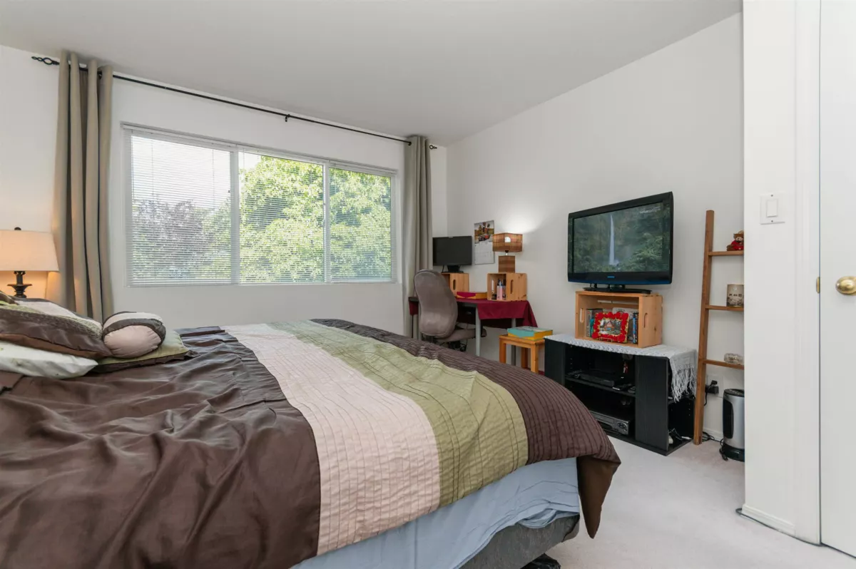 Basement Recreation Room Photo of 202 1275 Scott Drive, Hope, BC