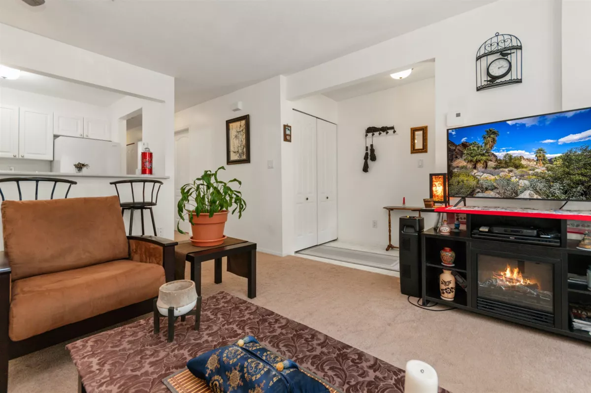 Garage Interior Photo of 202 1275 Scott Drive, Hope, BC