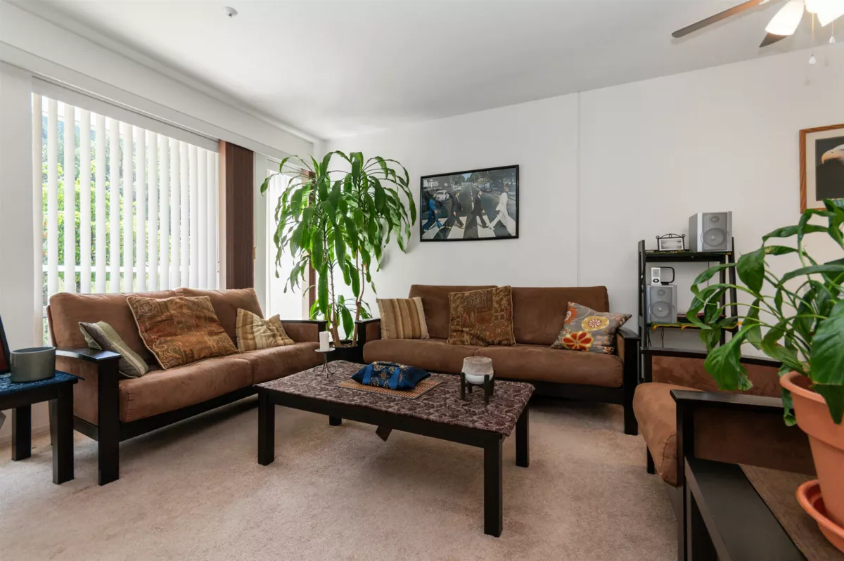 Kitchen Photo of 202 1275 Scott Drive, Hope, BC