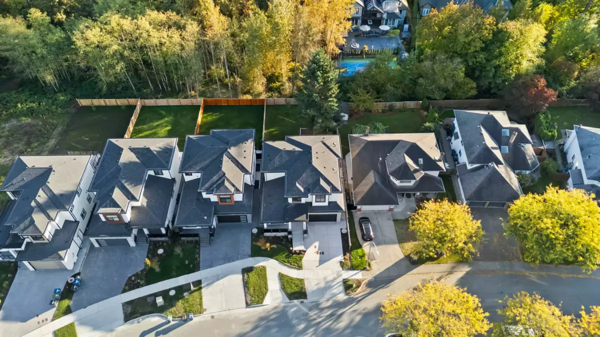 Family Room Photo of 16178 78 Avenue, Surrey, BC