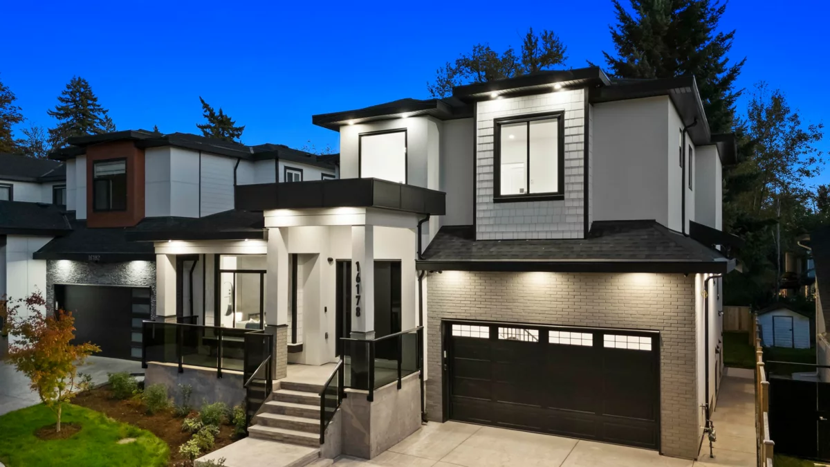 Fitness Center Photo Near 16178 78 Avenue, Surrey, BC