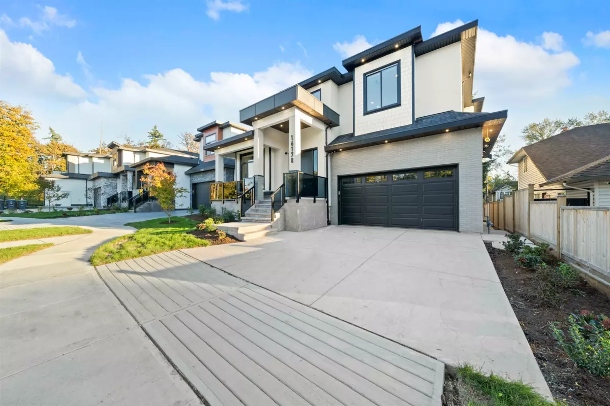 Kitchen Photo of 16178 78 Avenue, Surrey, BC