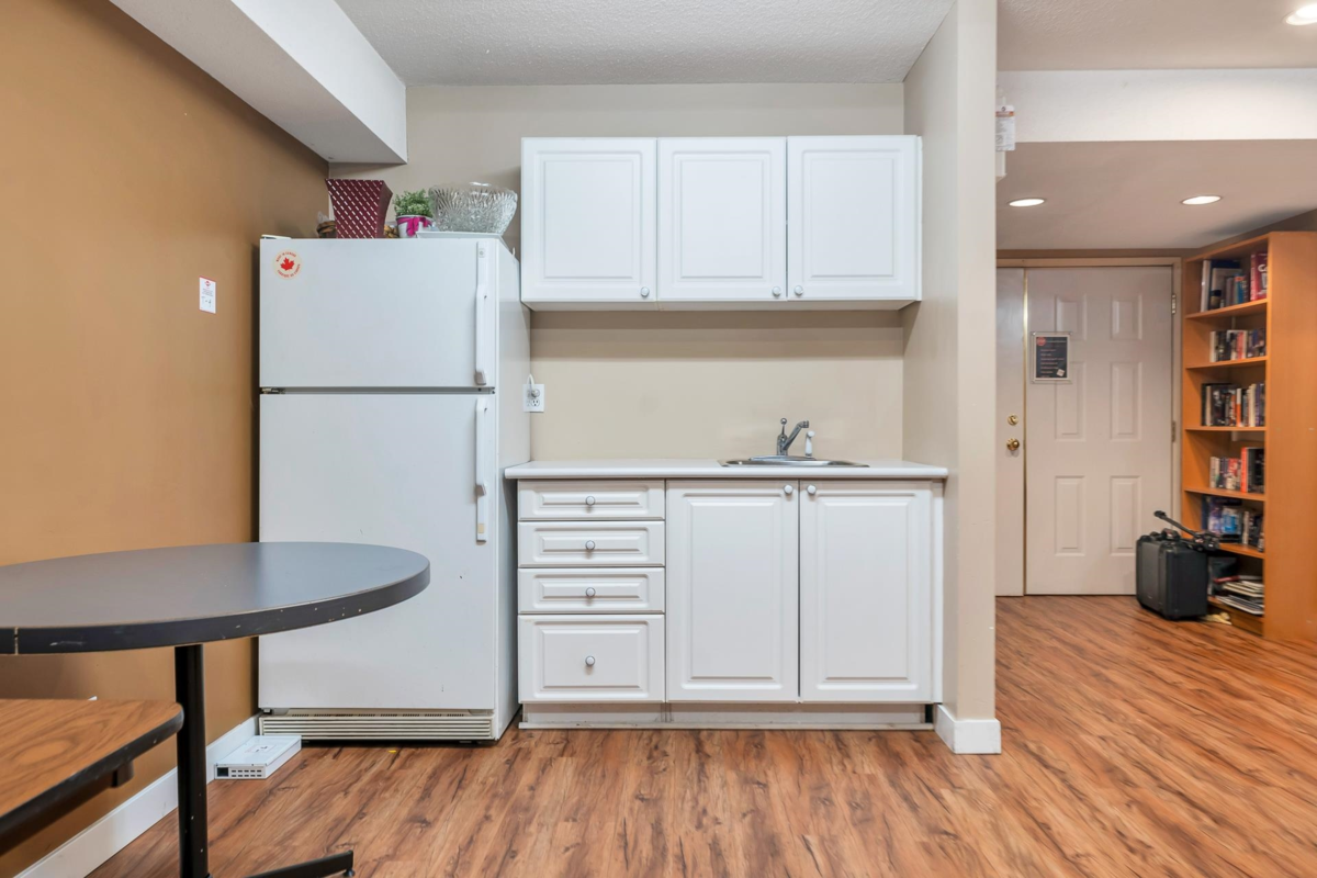 Backyard Photo of 307 16137 83 Avenue, Surrey, BC