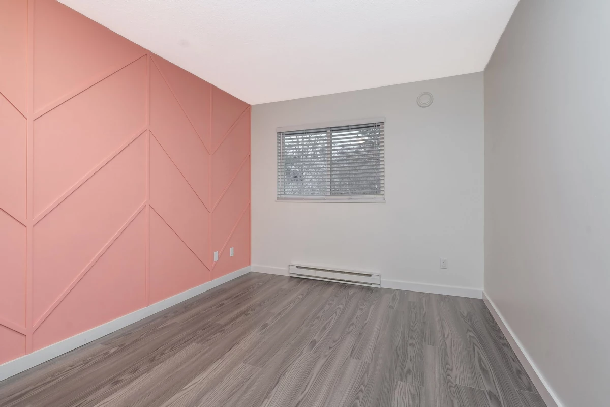 Bedroom 2 Photo of 307 16137 83 Avenue, Surrey, BC