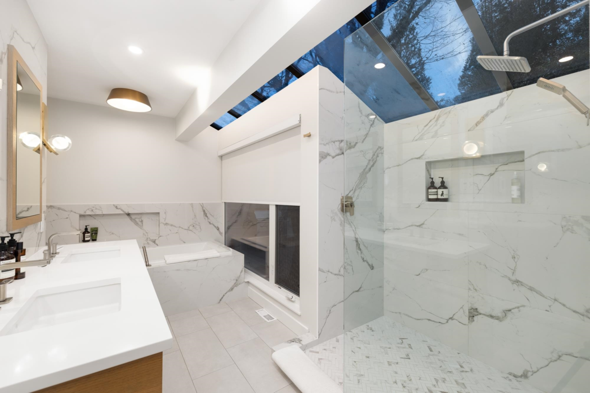 Garage Interior Photo of 310 Beaver Road, North Vancouver, BC