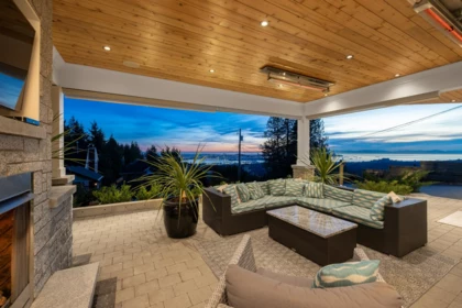 Hot Tub / Spa Photo of 310 Beaver Road, North Vancouver, BC