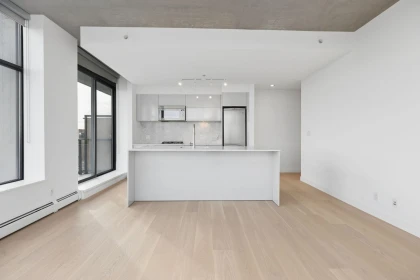 Kitchen Island Photo of 2904 108 W Cordova Street, Vancouver, BC