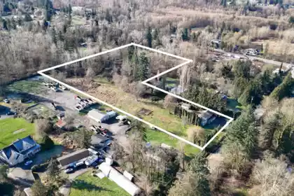 19324 80 Avenue, Surrey, BC