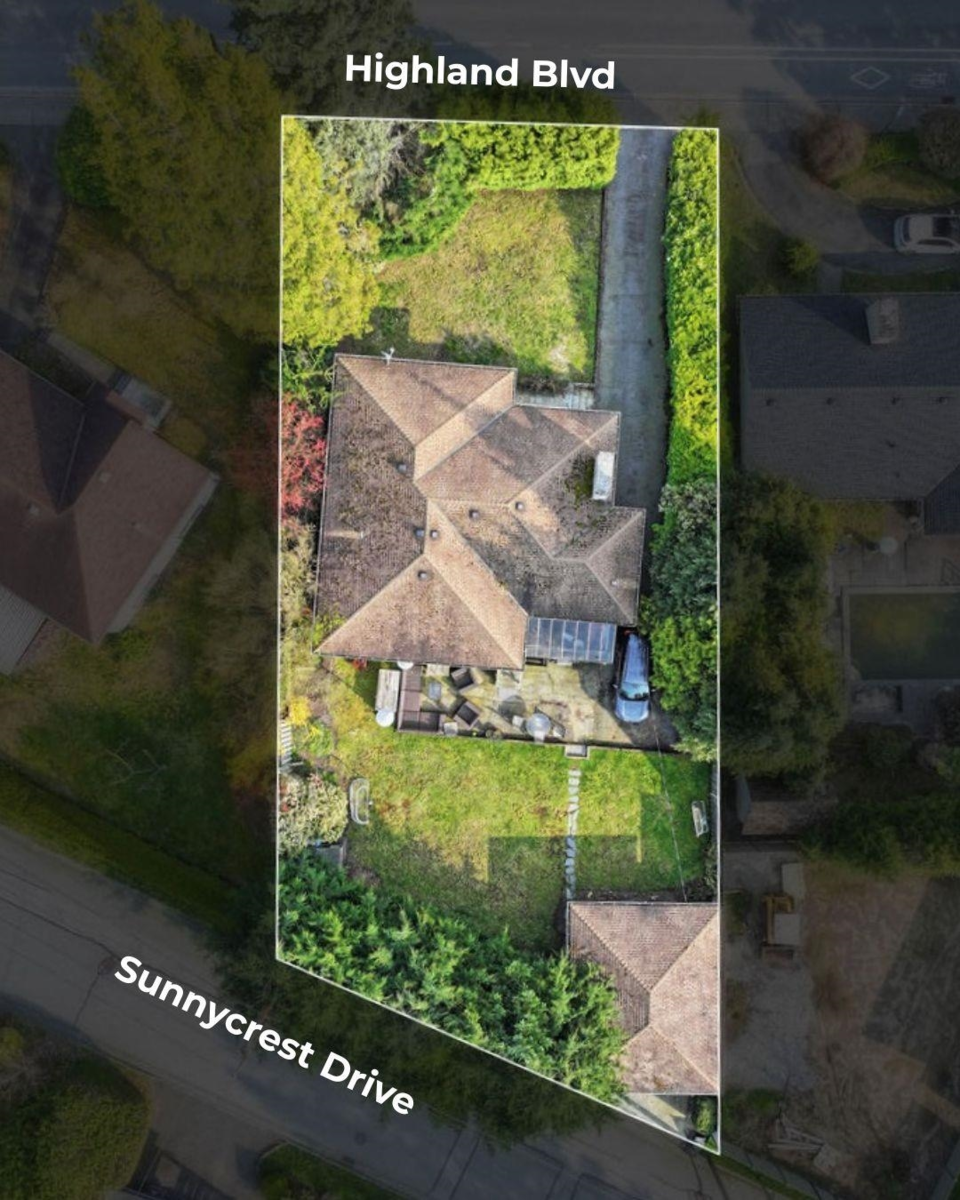 Exterior Rear Photo of 3955 Highland Boulevard, North Vancouver, BC