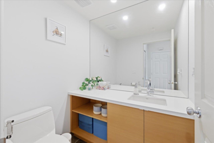 Laundry Room Photo of 21 15 Forest Park Way, Port Moody, BC