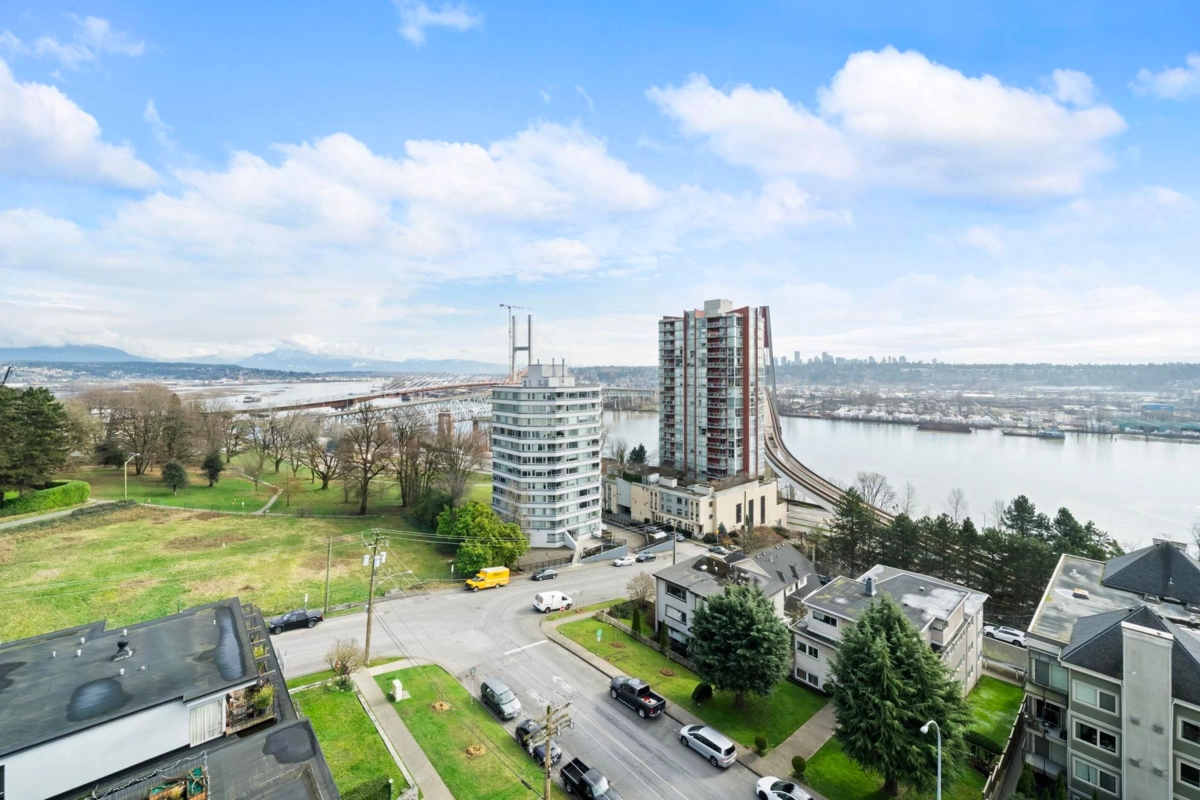 Backyard Photo of 1002 209 Carnarvon Street, New Westminster, BC