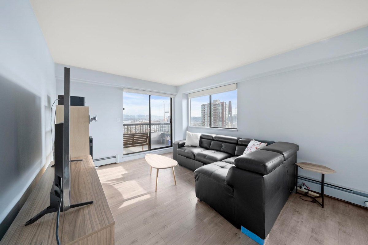 Family Room Photo of 1002 209 Carnarvon Street, New Westminster, BC