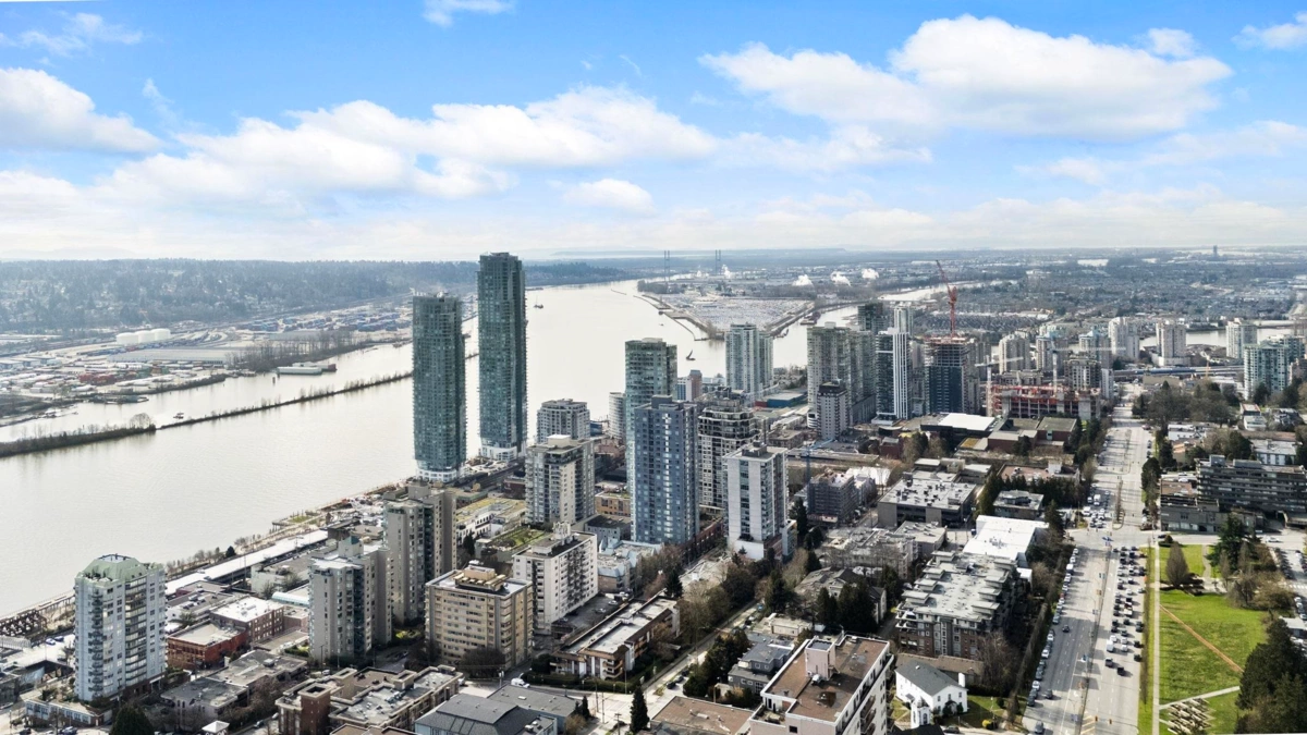 Neighborhood Park Photo Near 1002 209 Carnarvon Street, New Westminster, BC